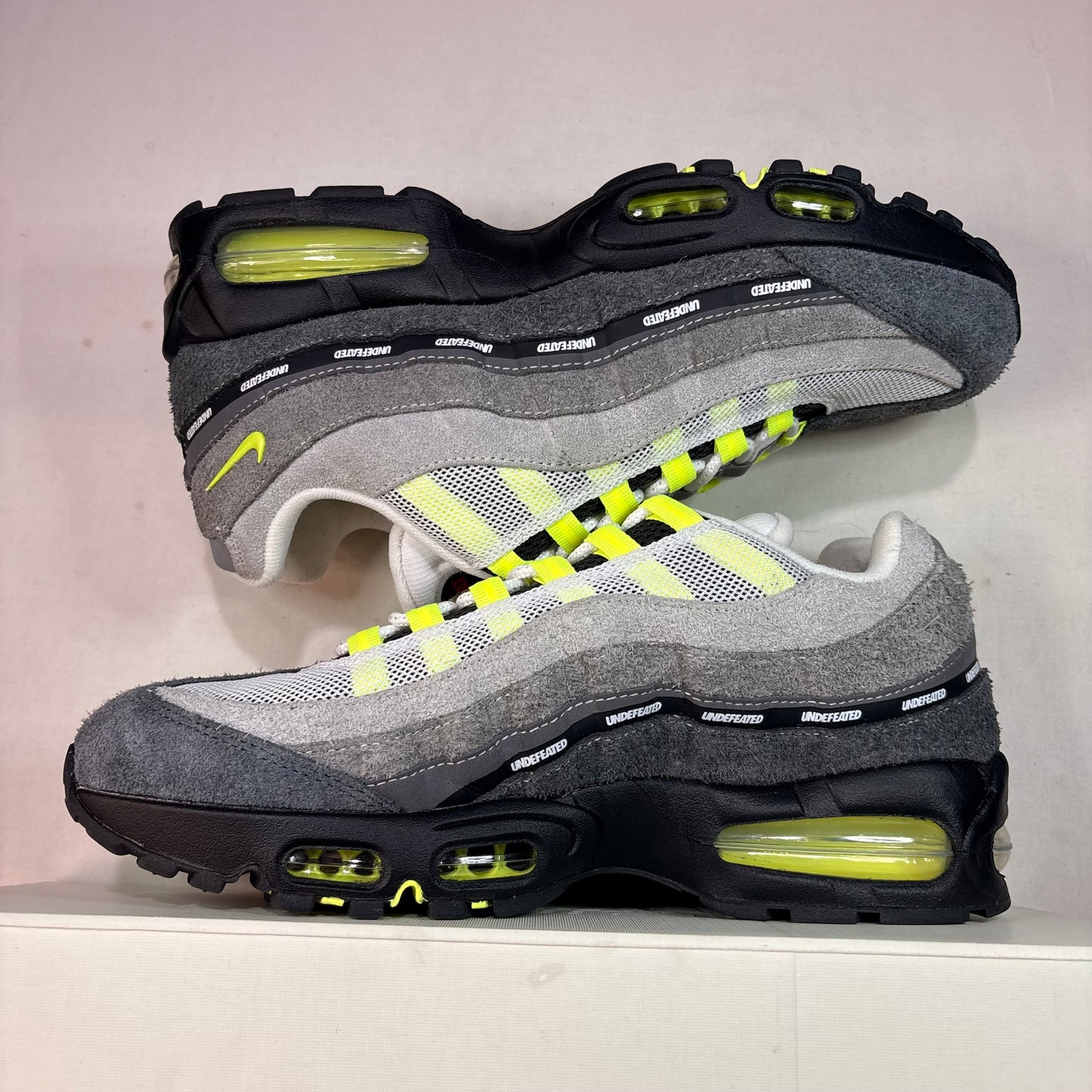 Nike Air Max 95 Undefeated Geo NYC Neon U10