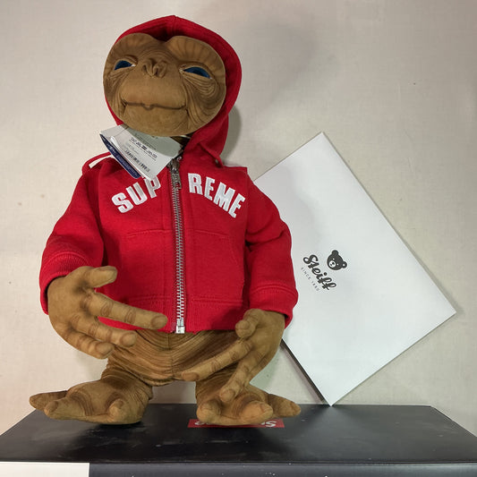 Supreme FW25 Steiff ET Plush