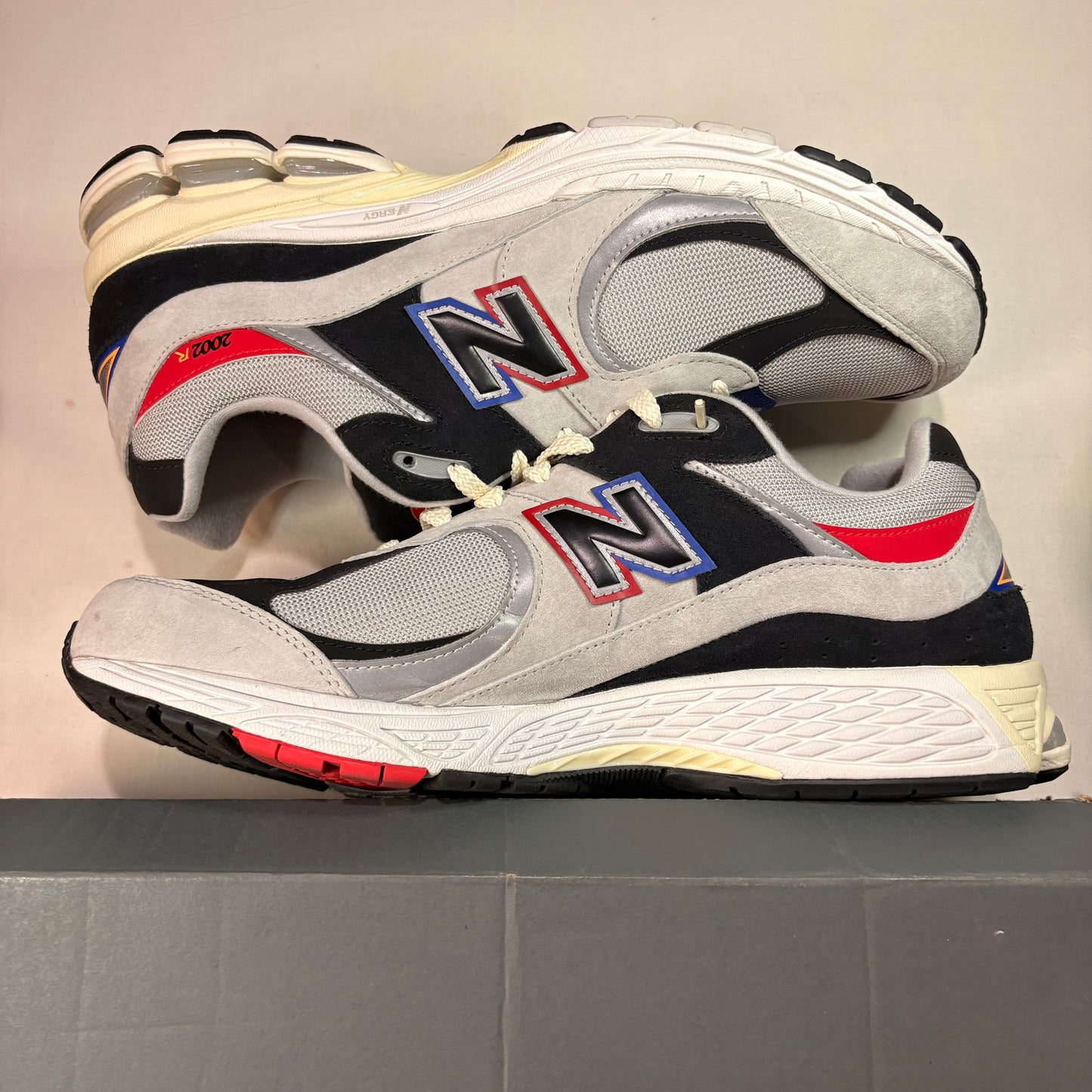 New Balance 2002R DTLR Lovers Only U14