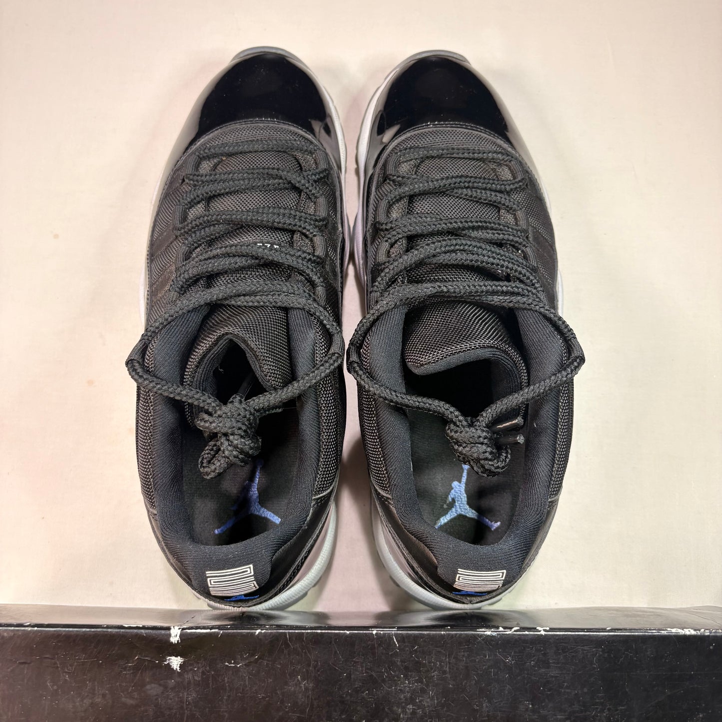 Jordan 11 Retro Low Space Jam U9