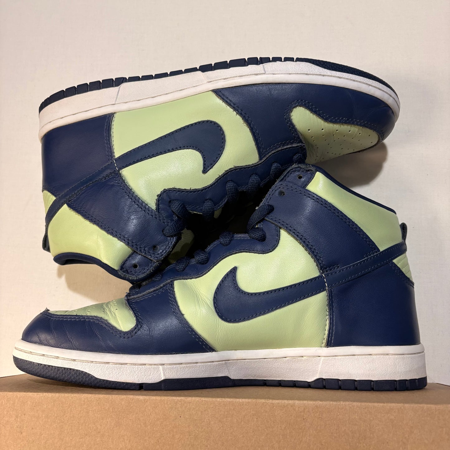 Nike Dunk High Pistachio U11