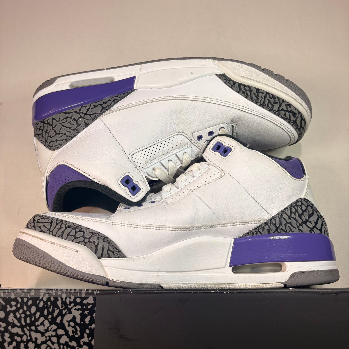 Jordan 3 Retro Dark Iris U9.5