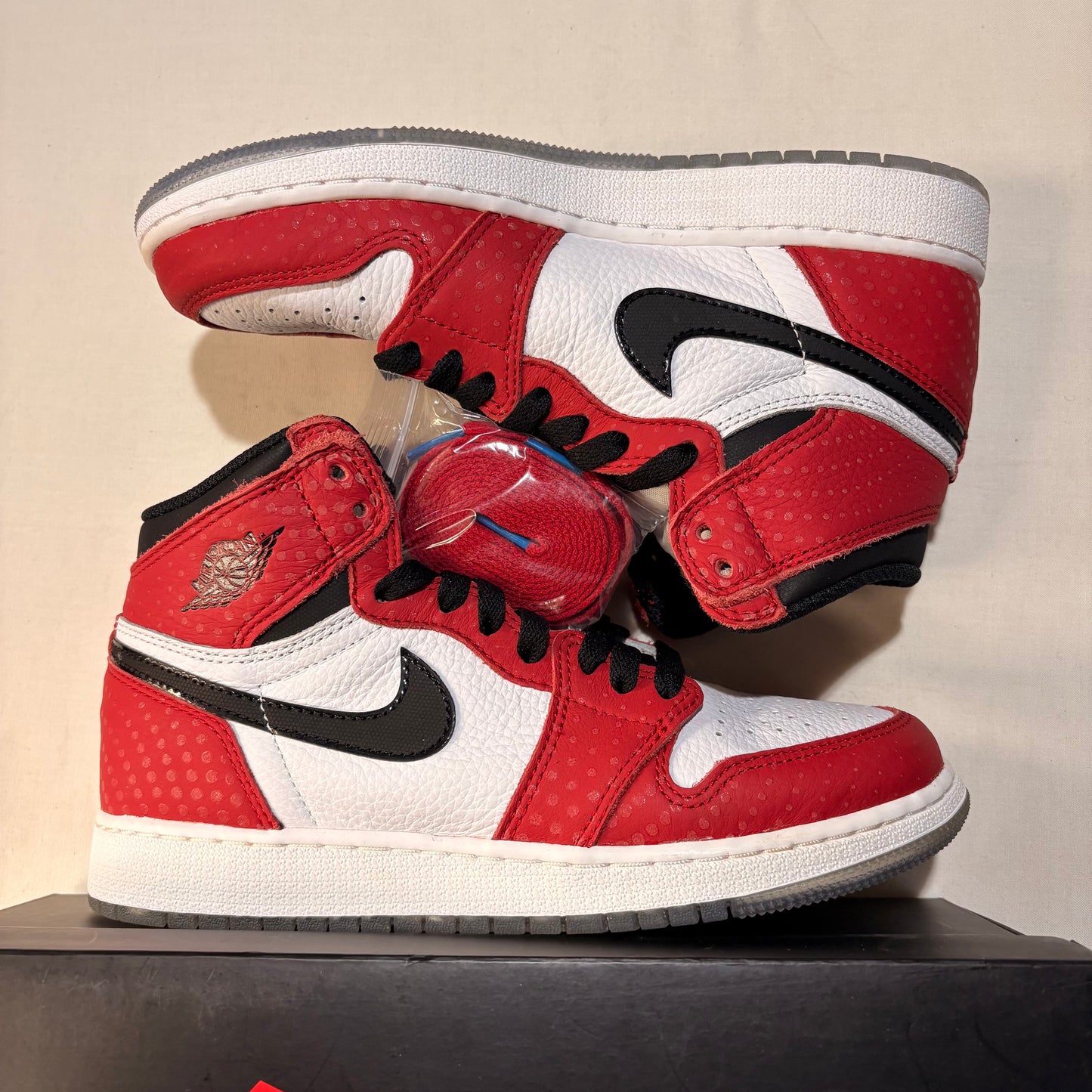 Jordan 1 Retro High Spiderman Origin Story U6