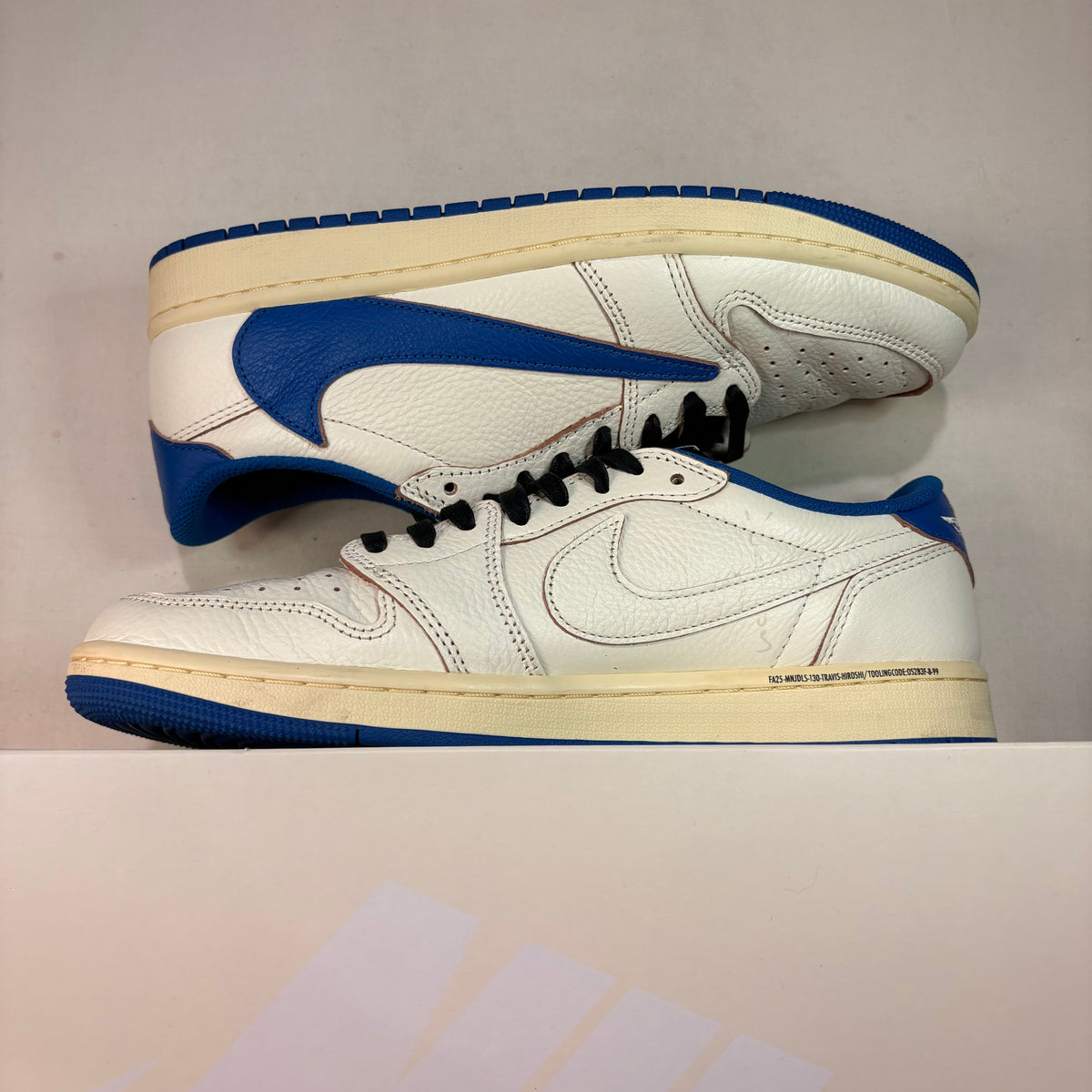 Jordan 1 Retro Low Fragment Travis Scott Sail Military Blue U10