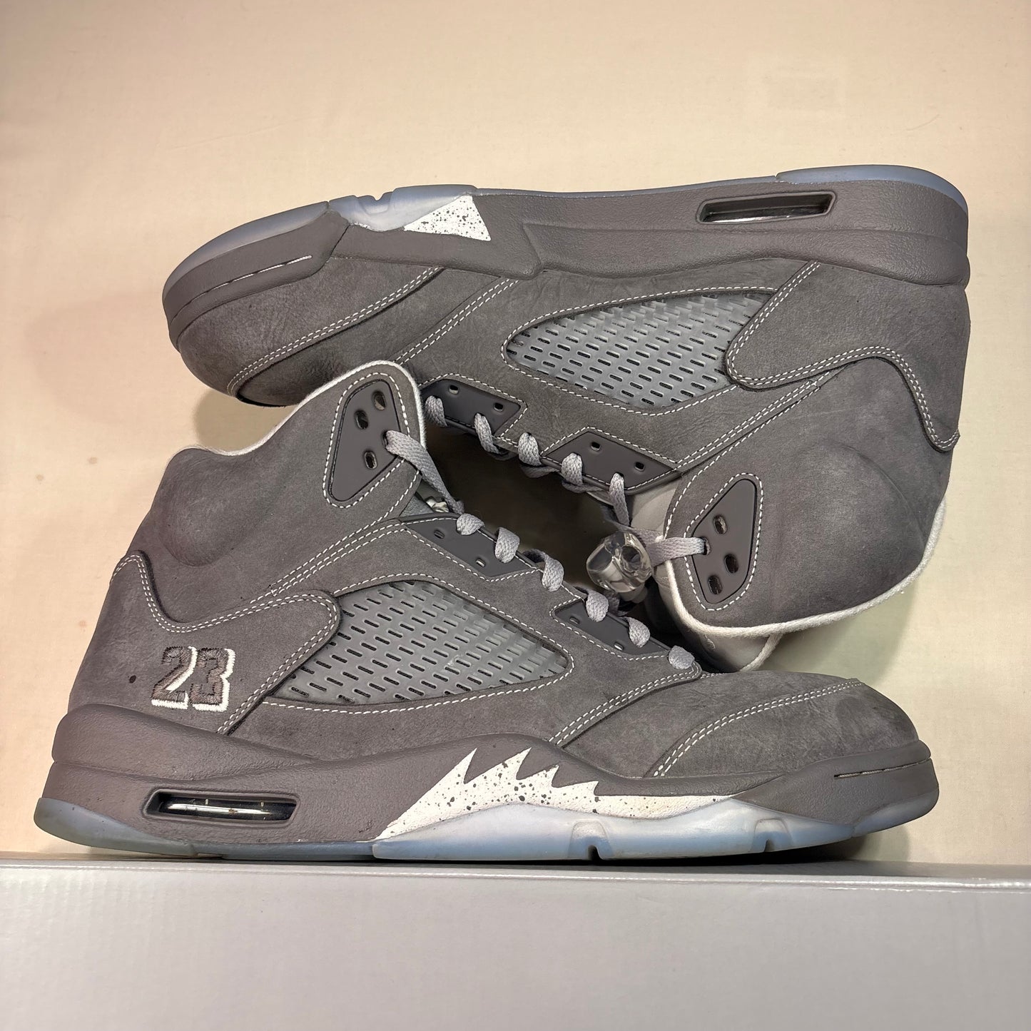 Jordan 5 Retro Wolf Grey (2026) U13