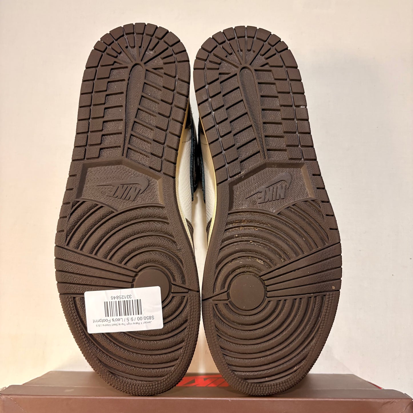 Jordan 1 Retro High Travis Scott Mocha U9.5