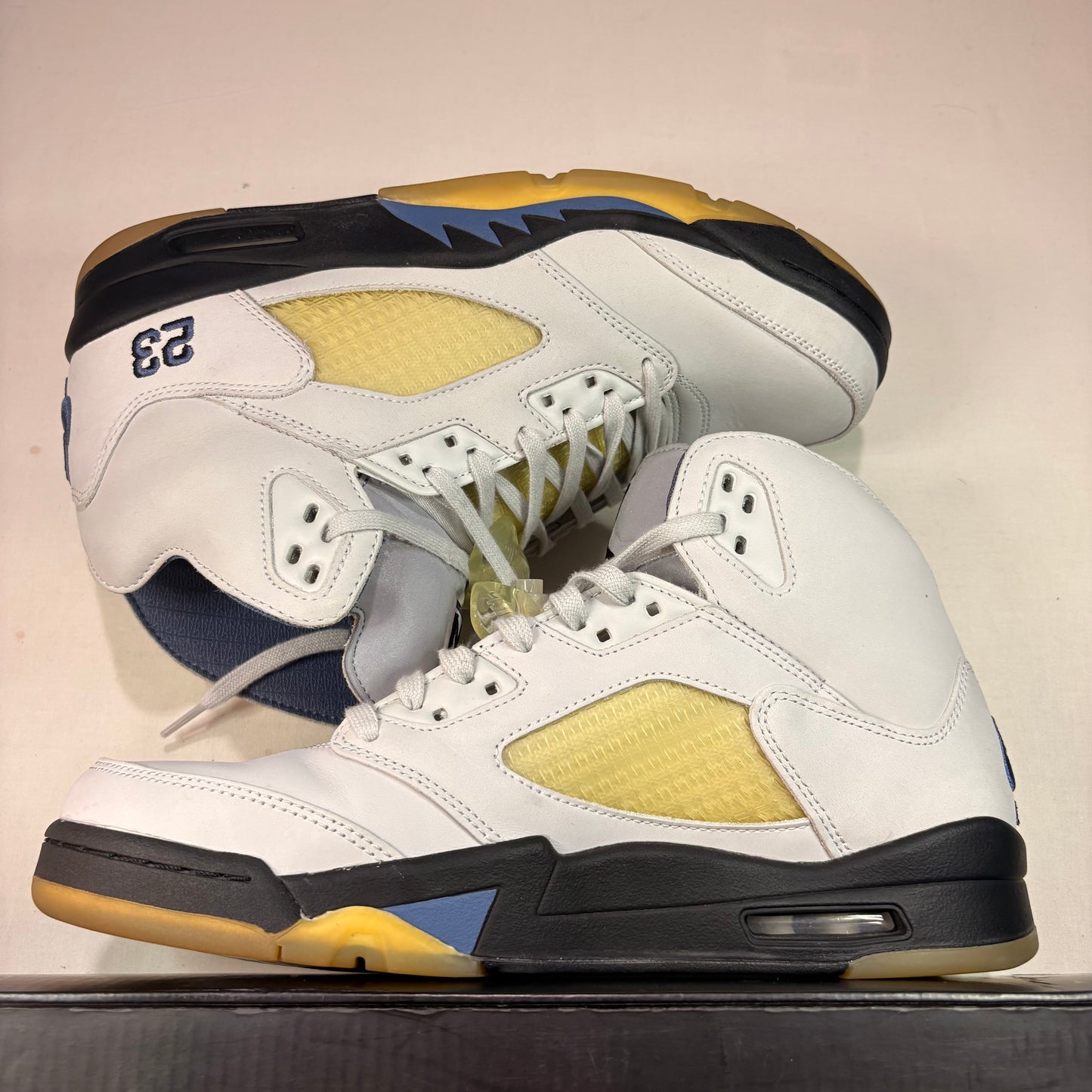 Jordan 5 Retro A Ma Maniere Dawn U12W