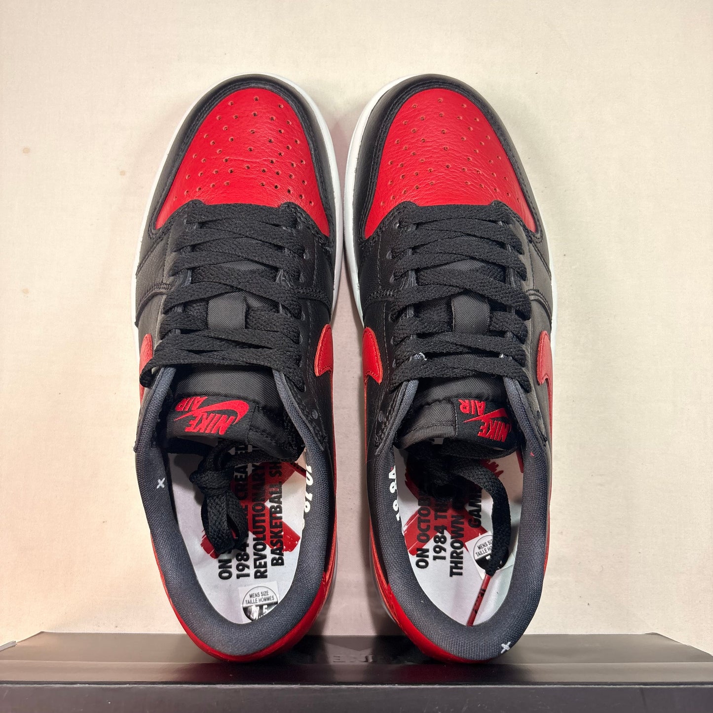 Jordan 1 Retro Low Banned U7.5