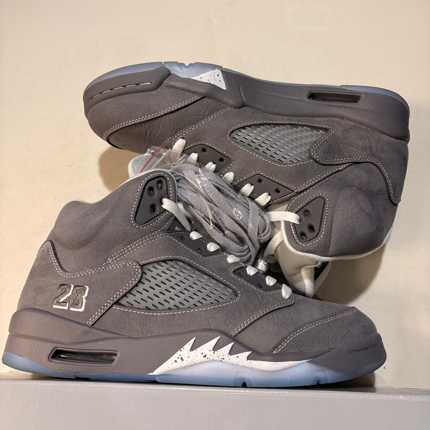 Jordan 5 Retro Wolf Grey (2026) U10