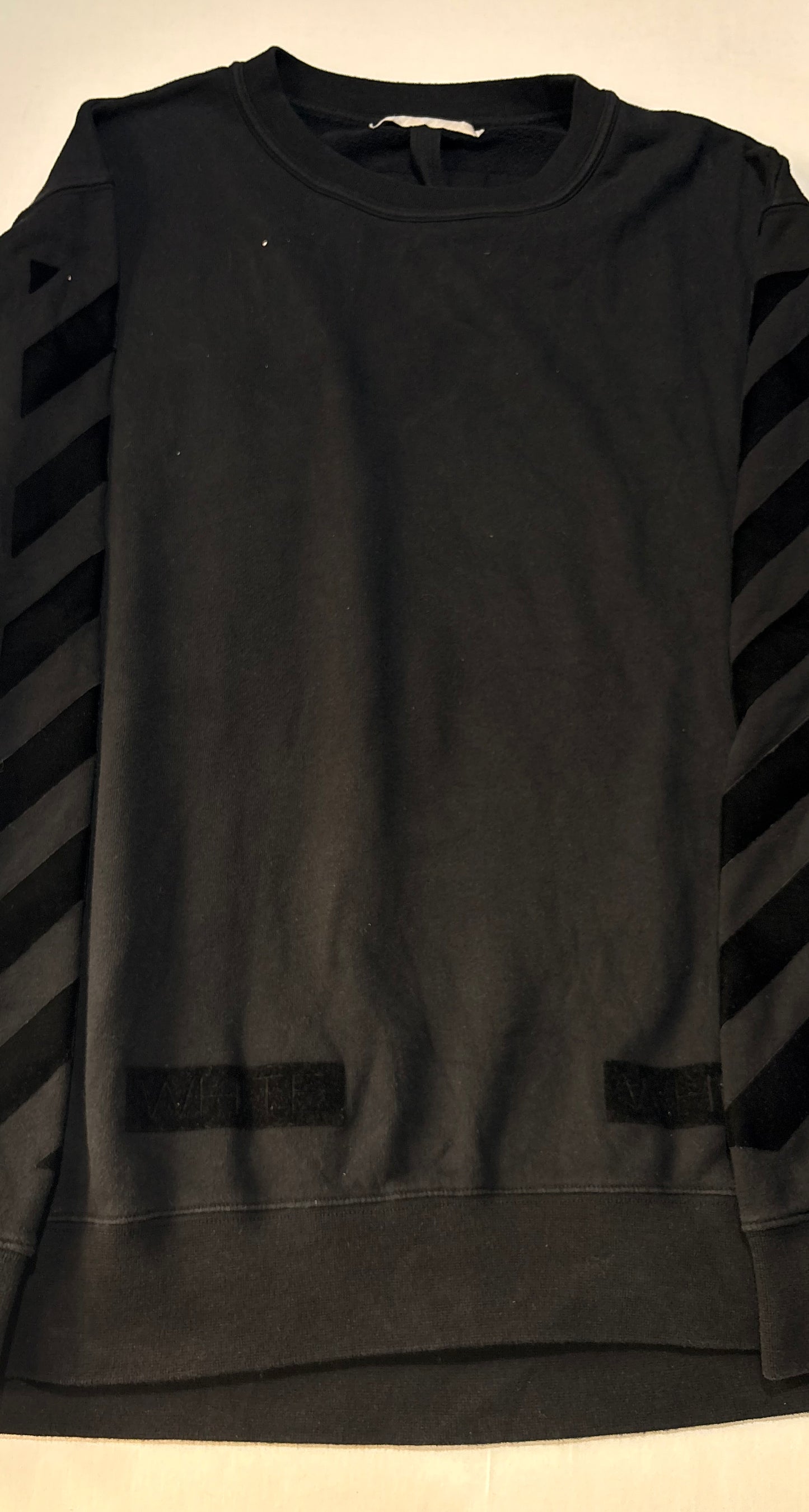 Off White Crewneck U
