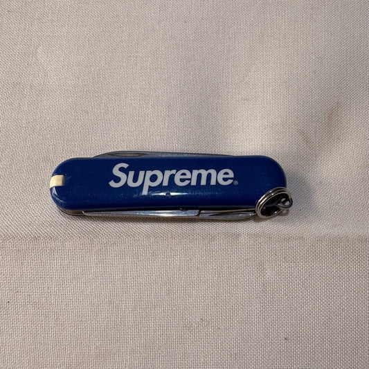 Supreme SS10 Victorinox Pocket Knife