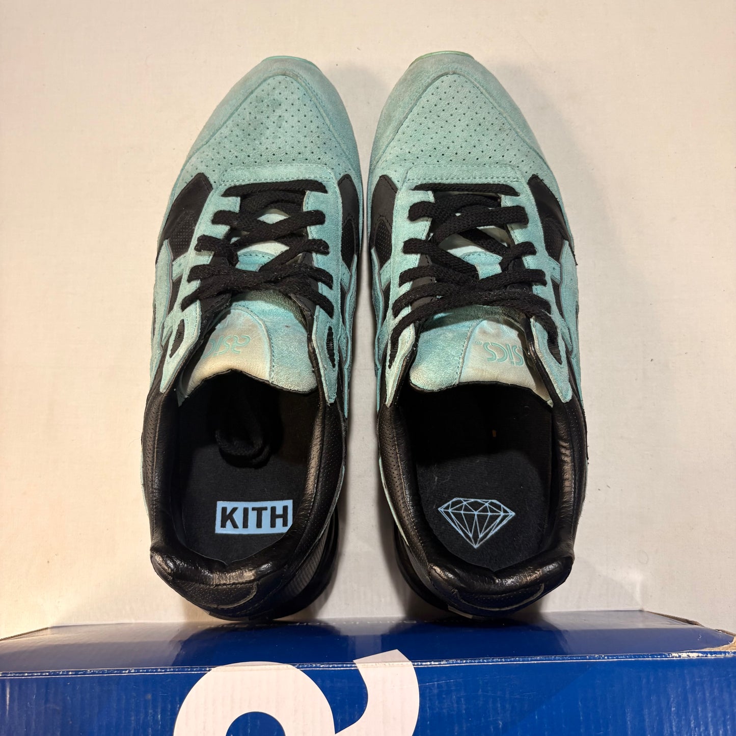 Asics Gel Saga Diamond Supply Co x Ronnie Fieg Aqua Blue U10
