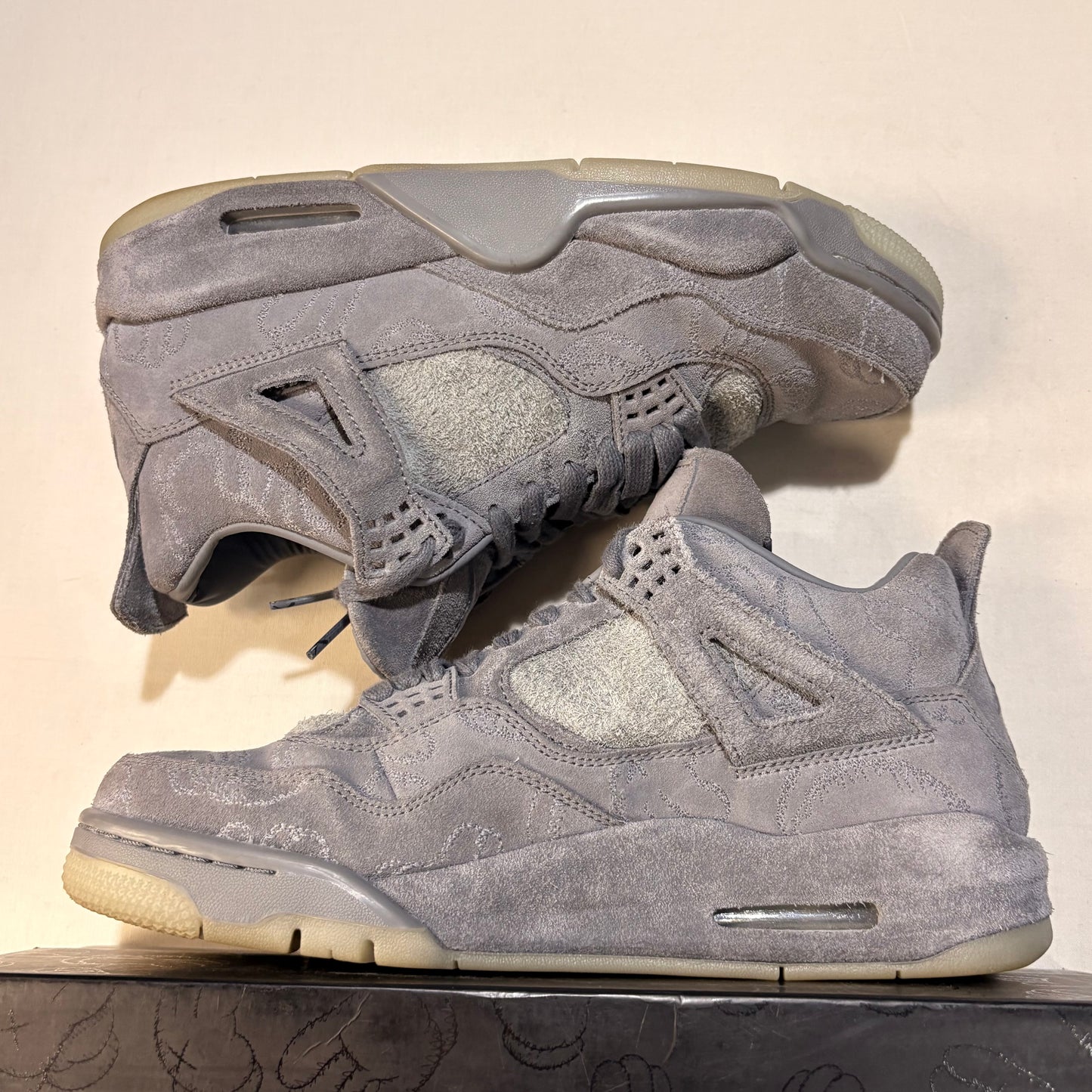 Jordan 4 Retro Kaws Grey U8.5
