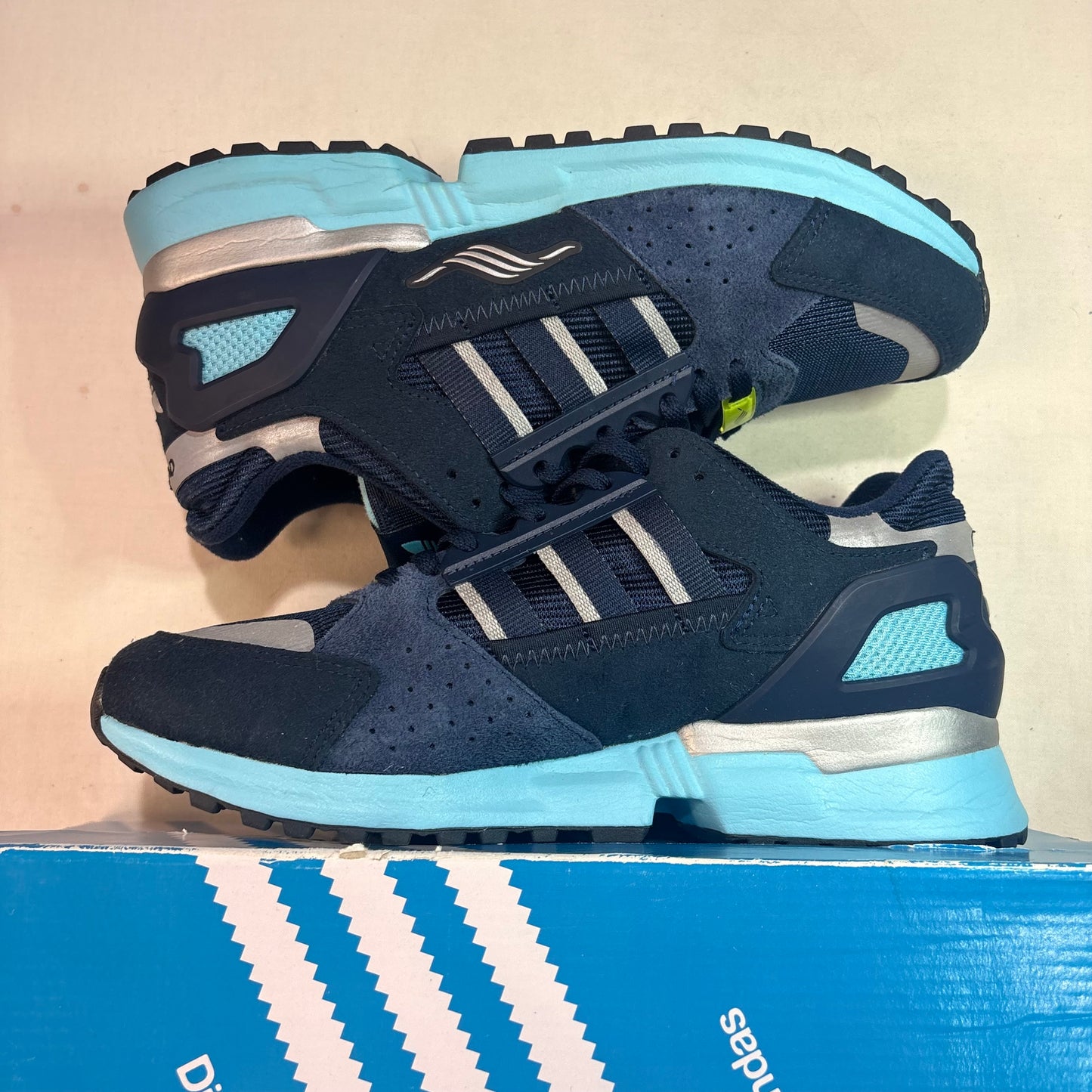 Adidas Consortium ZX 10000 JC U7.5