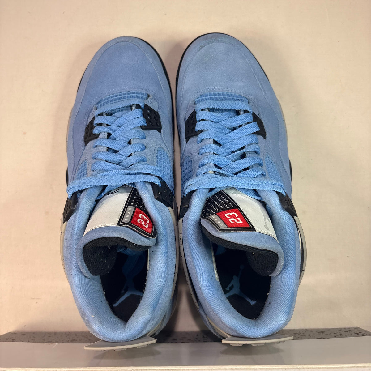 Jordan 4 Retro University Blue U8.5
