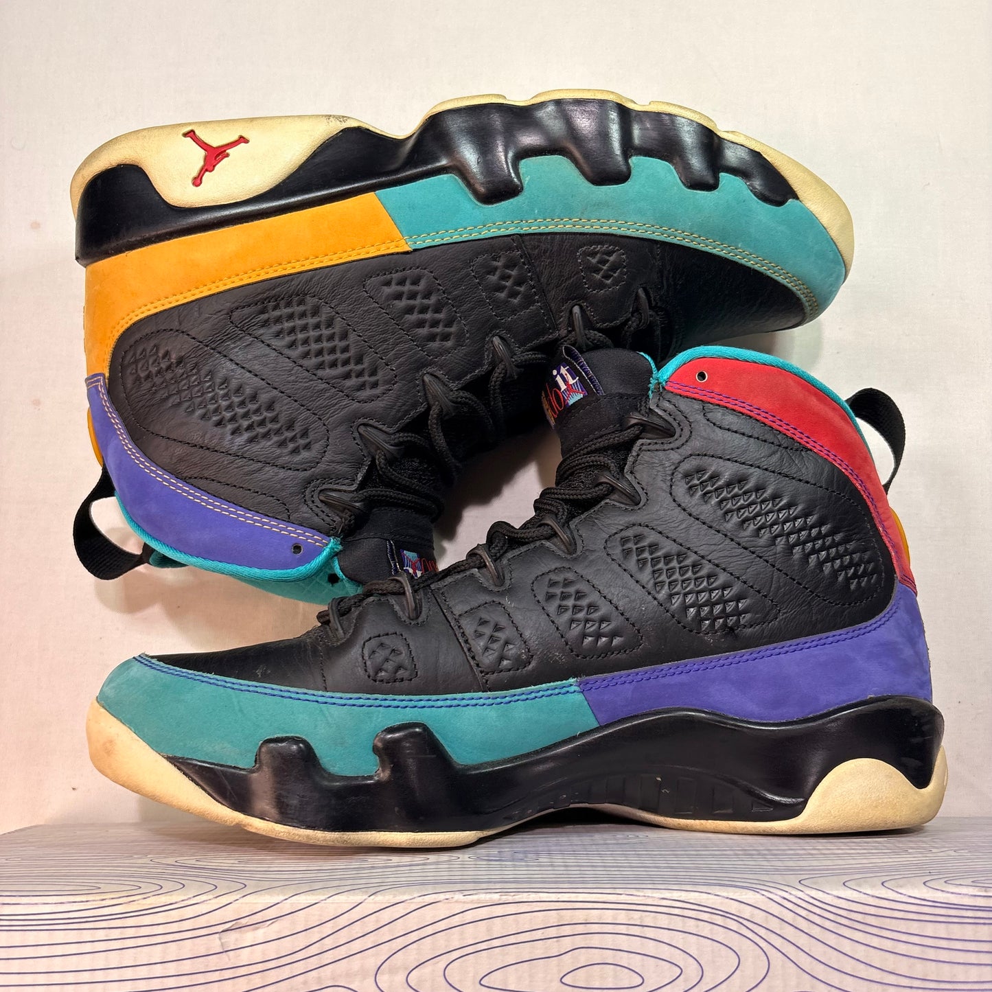 Jordan 9 Retro Dream It, Do It U8.5