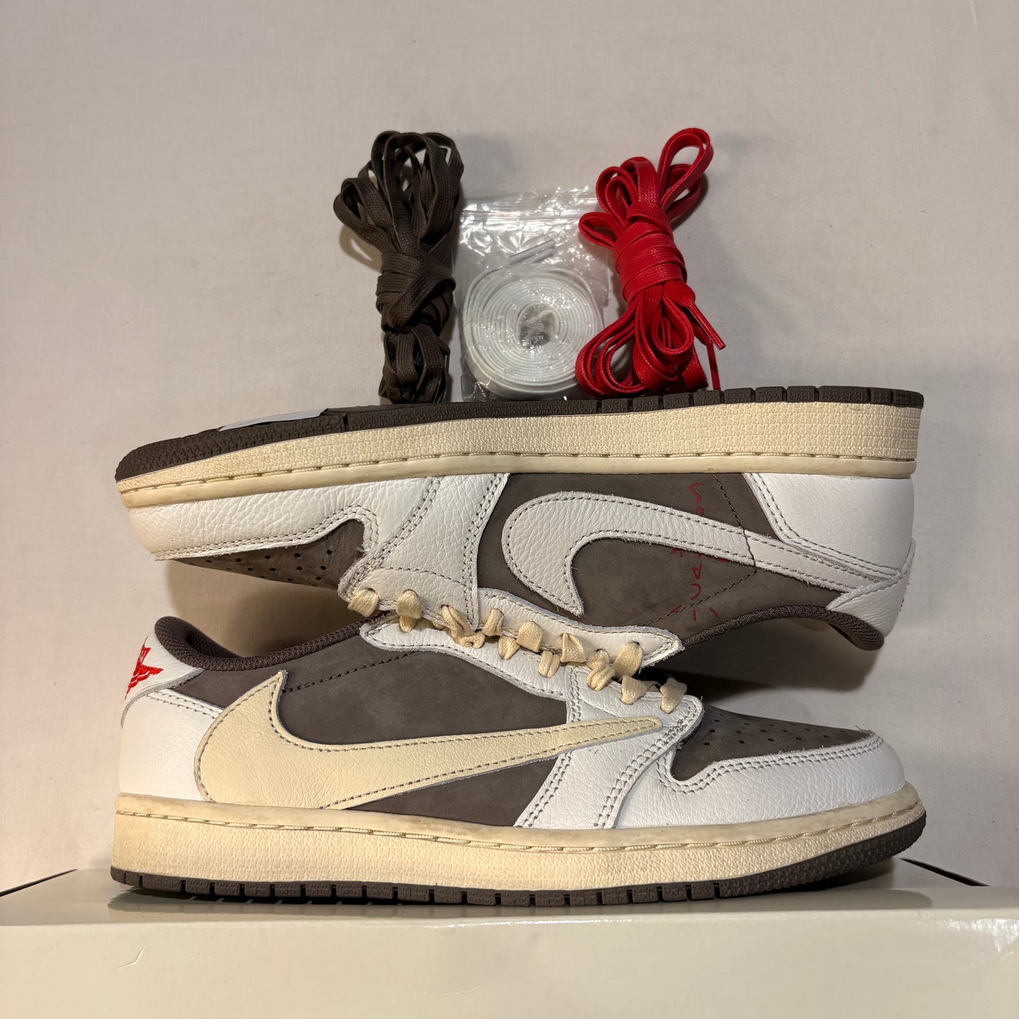 Jordan 1 Retro Low OG Travis Scott Reverse Mocha U7