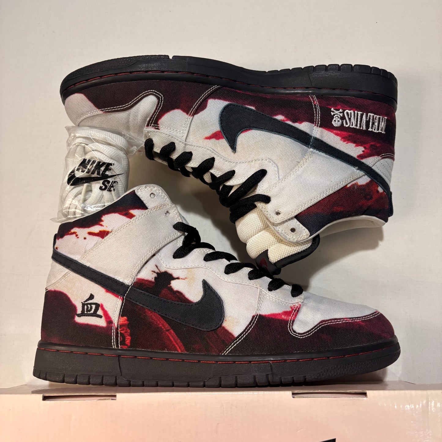 Nike SB Dunk High Melvins U9