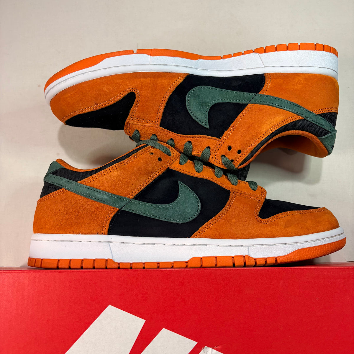 Nike Dunk Low Ceramic U9.5