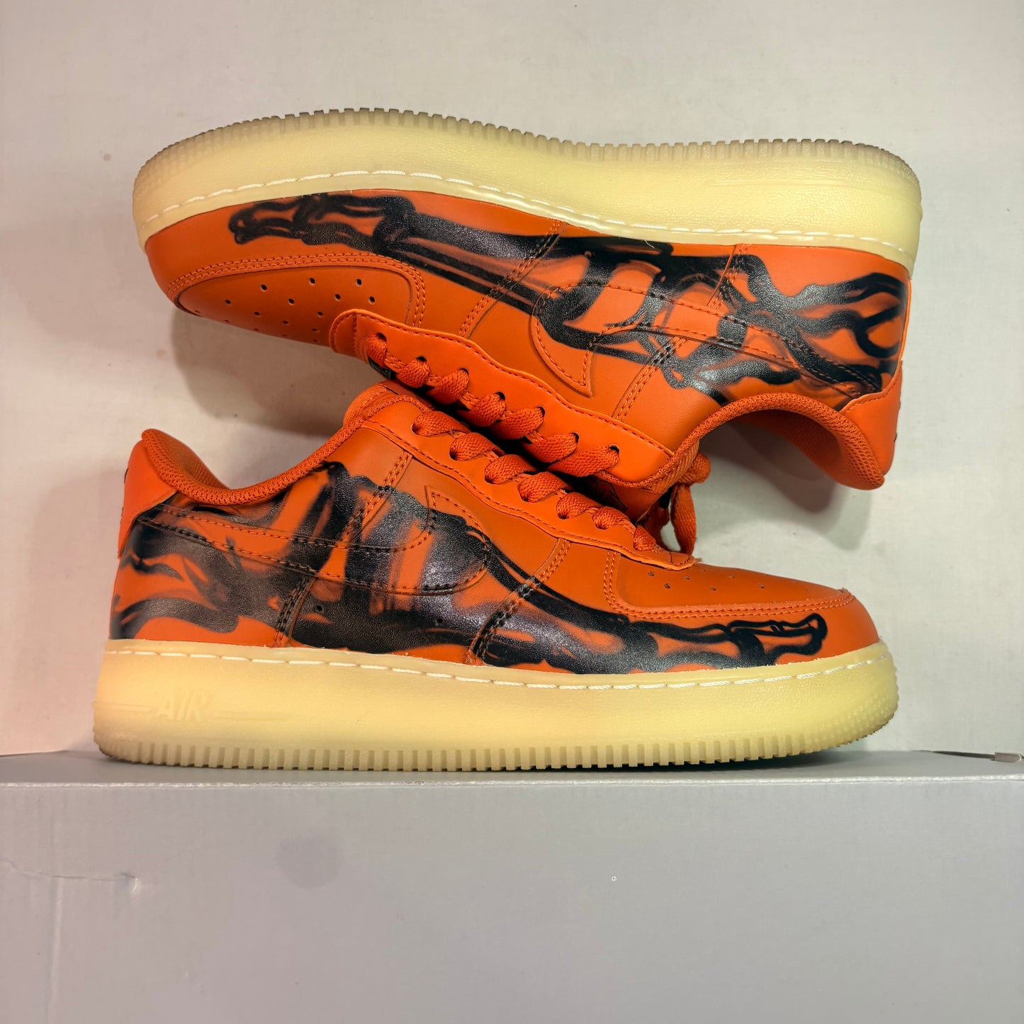 Nike Air Force 1 Low Orange Skeleton Halloween (2020) U7