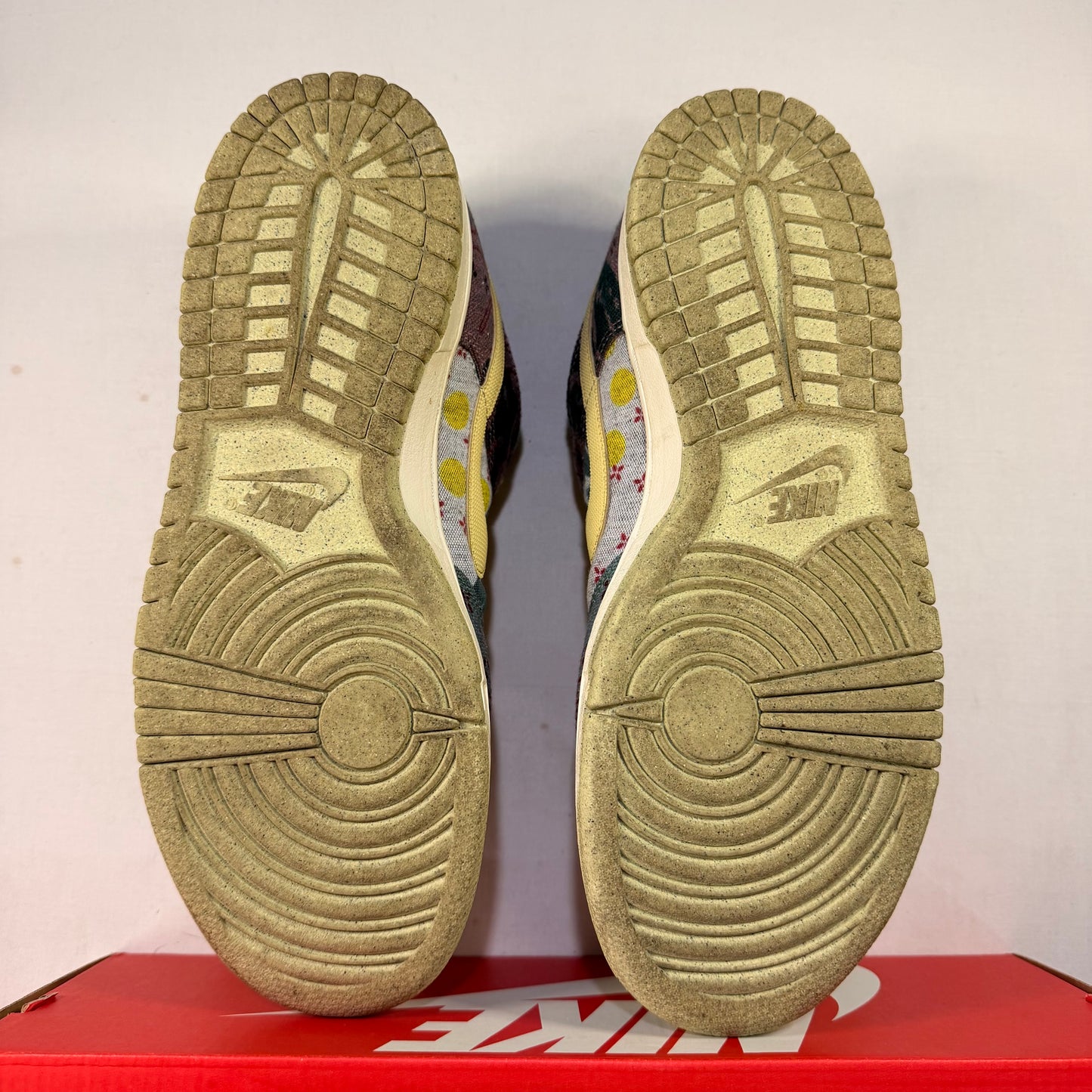 Nike Dunk Low Community Garden U8.5