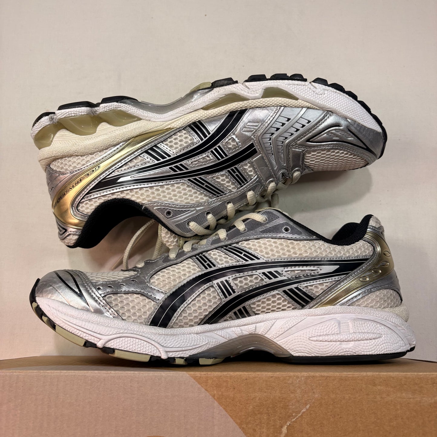 Asics Gel-Kayano 14 White Graphic Grey U8