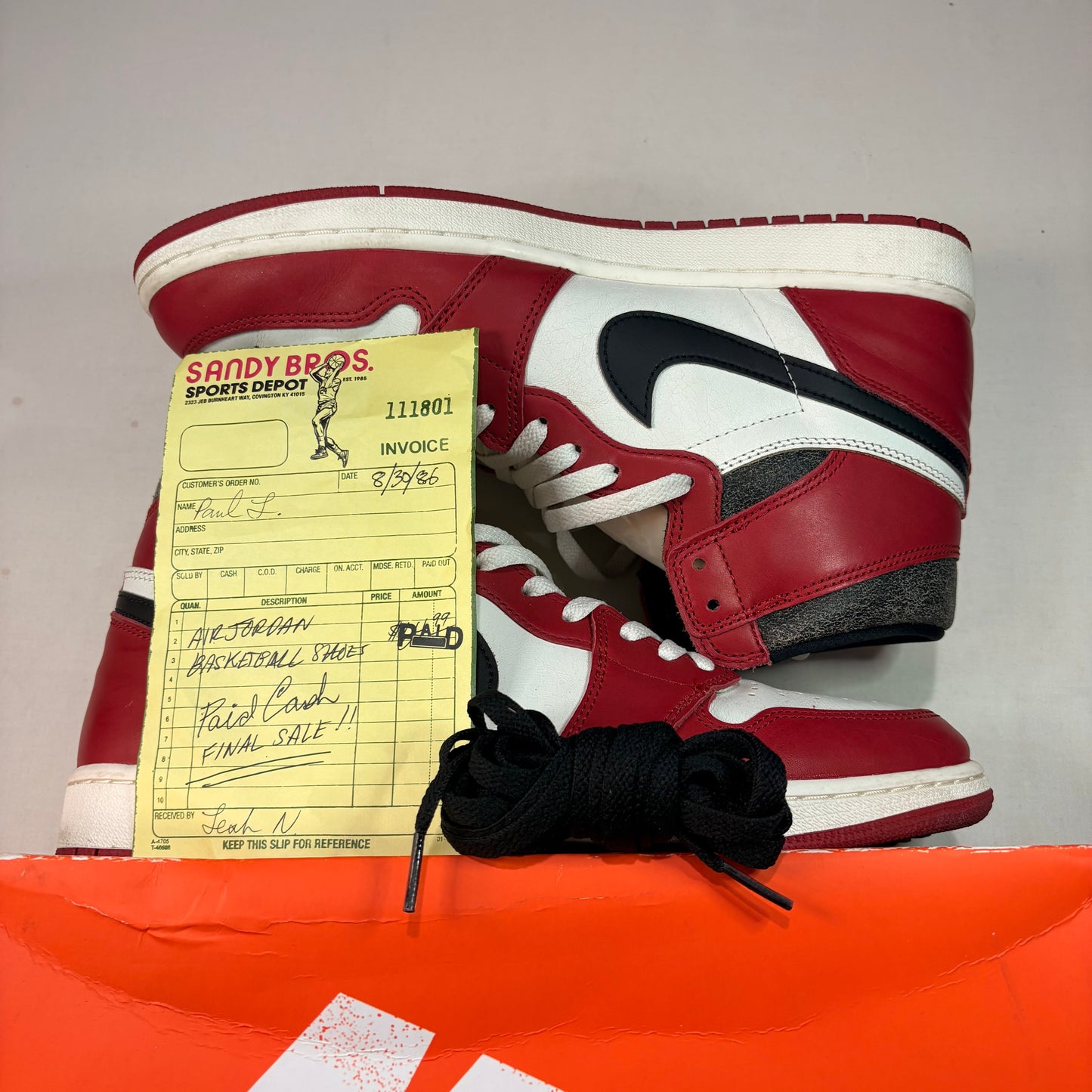Jordan 1 Retro High Chicago Lost & Found U12