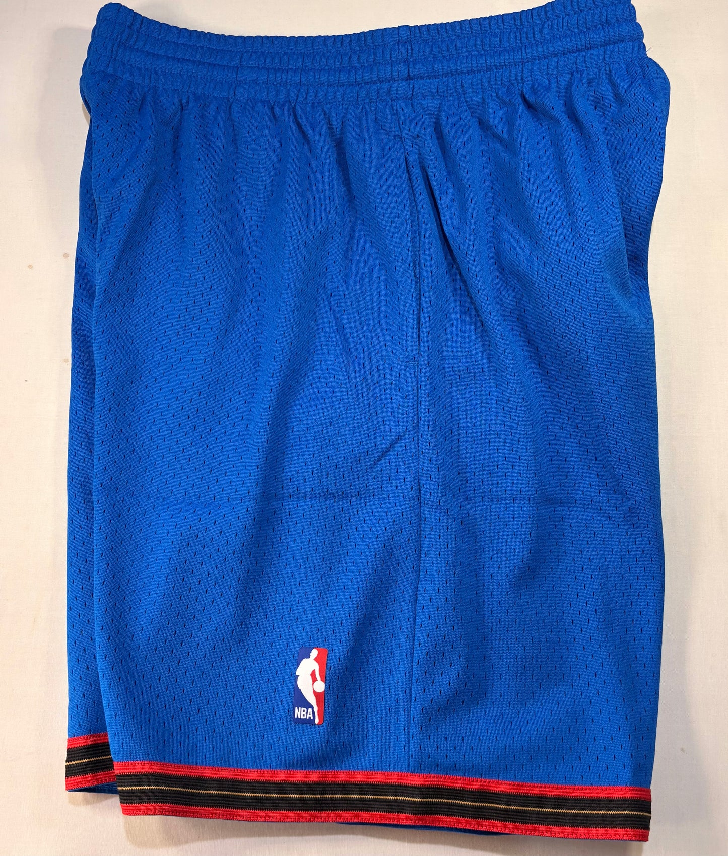 Mitchell & Ness 76ers Swingman Alternate Shorts