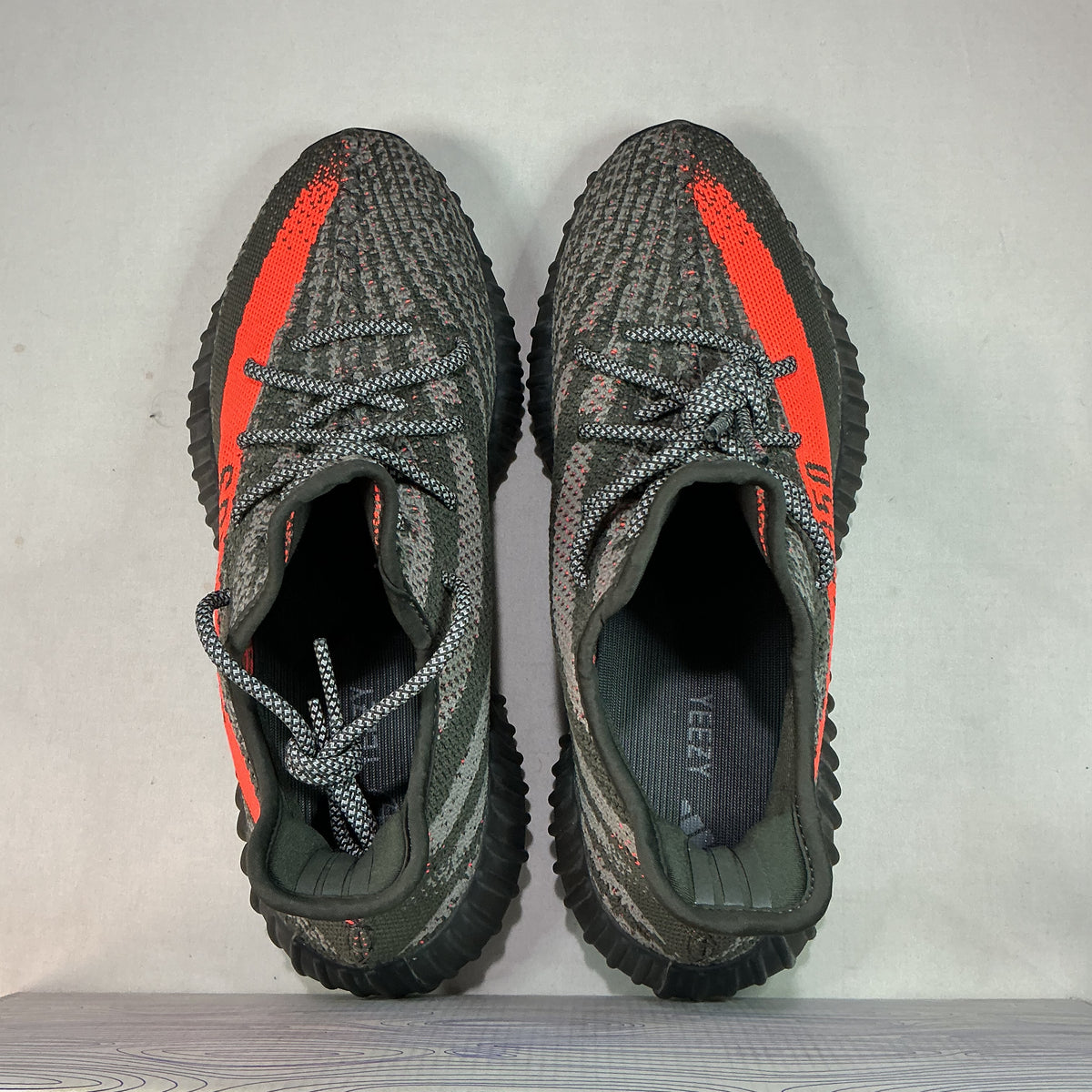 adidas Yeezy Carbon Beluga U10