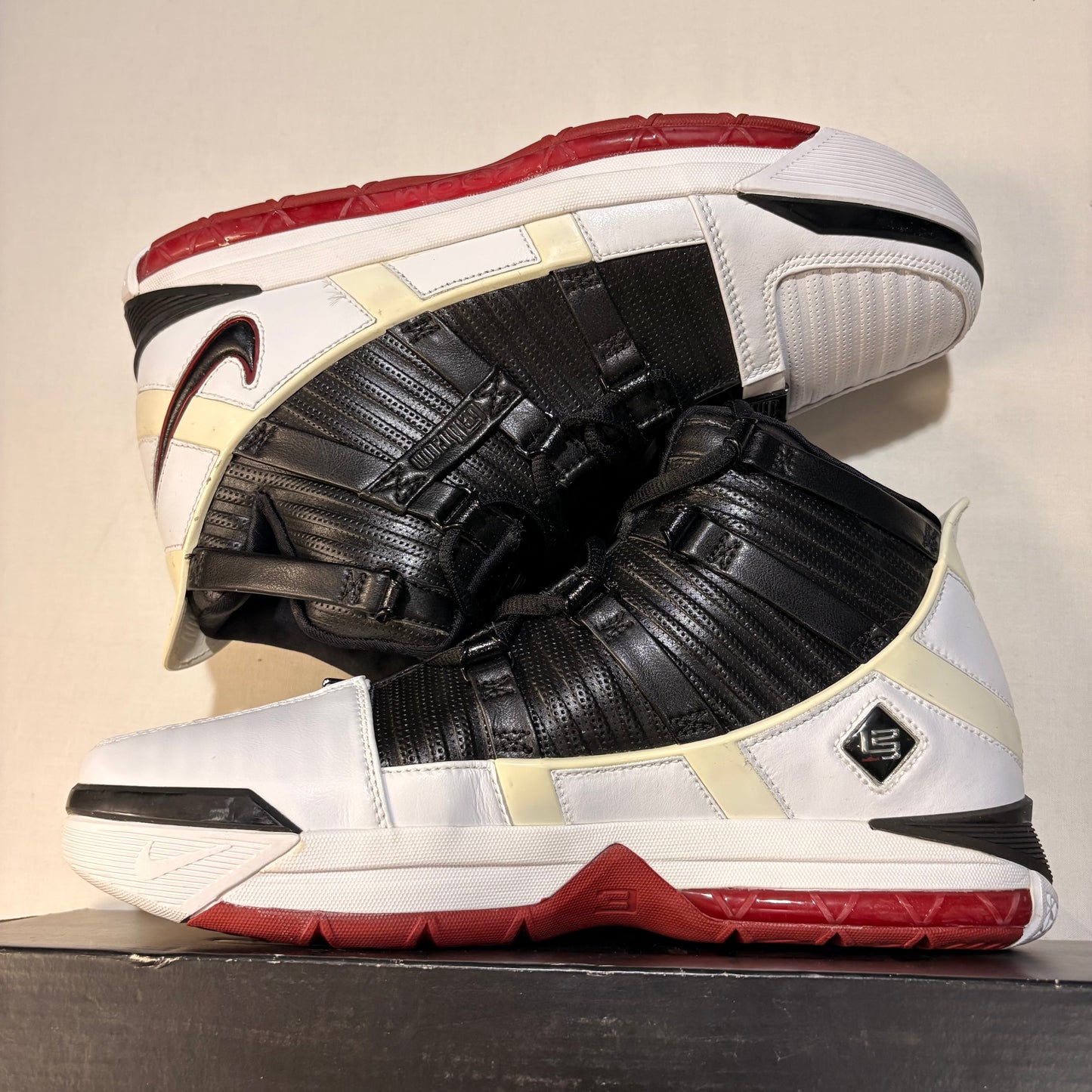 Nike Zoom Lebron 3 U9