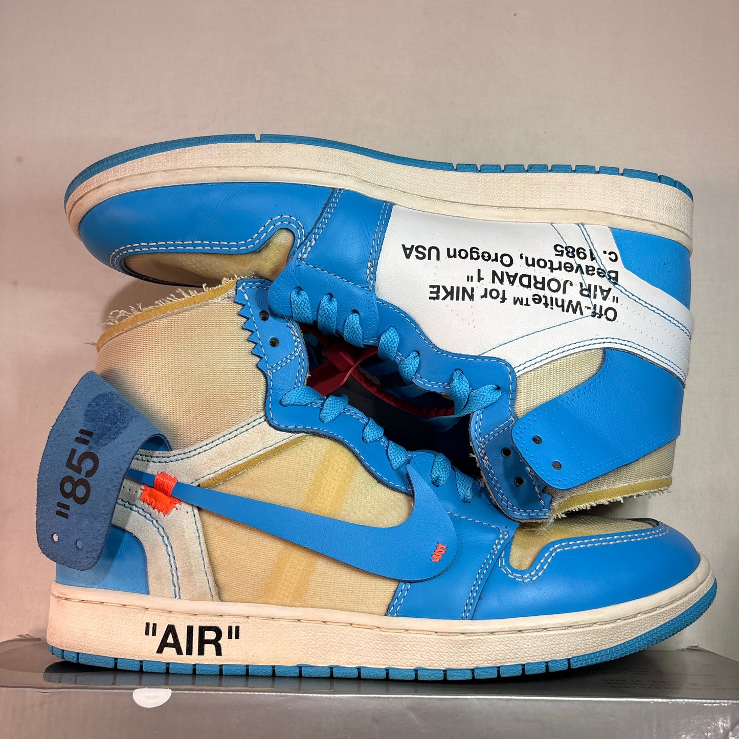 Jordan 1 Retro High Off White University Blue U12