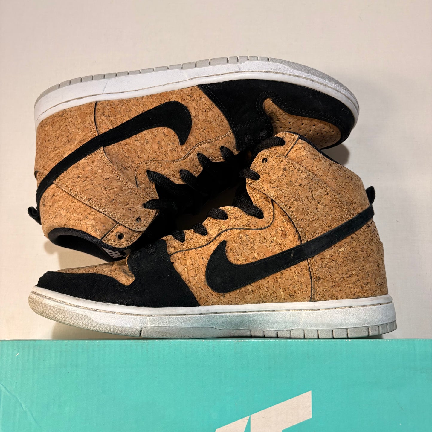 Nike SB Dunk High Cork U8.5
