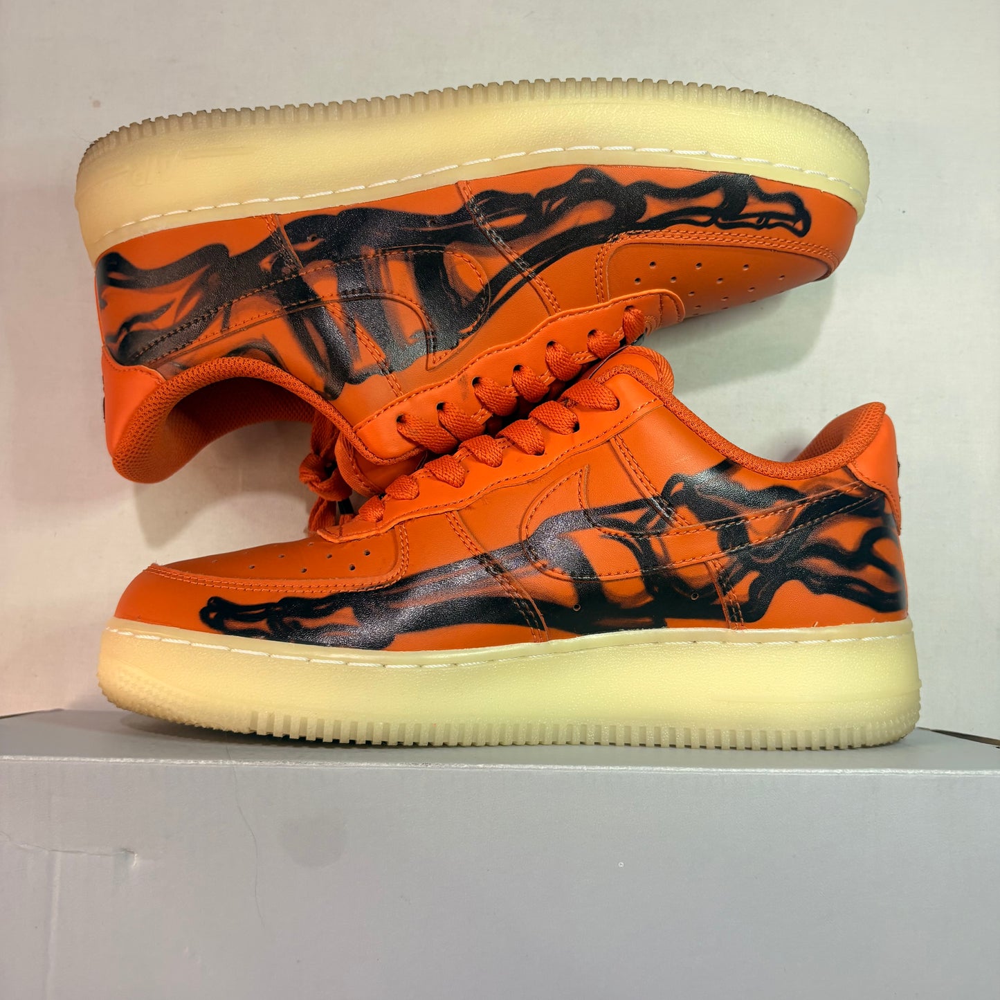Nike Air Force 1 Low Orange Skeleton Halloween (2020) U7