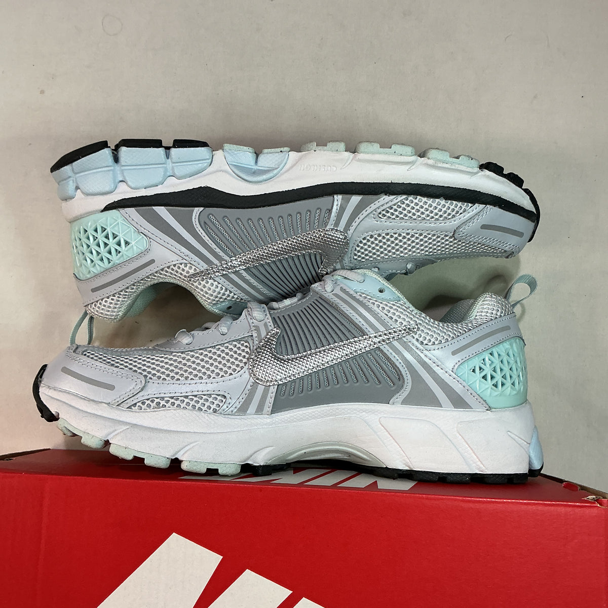 Nike Vomero 5 Pure Platinum Glacier Blue U7