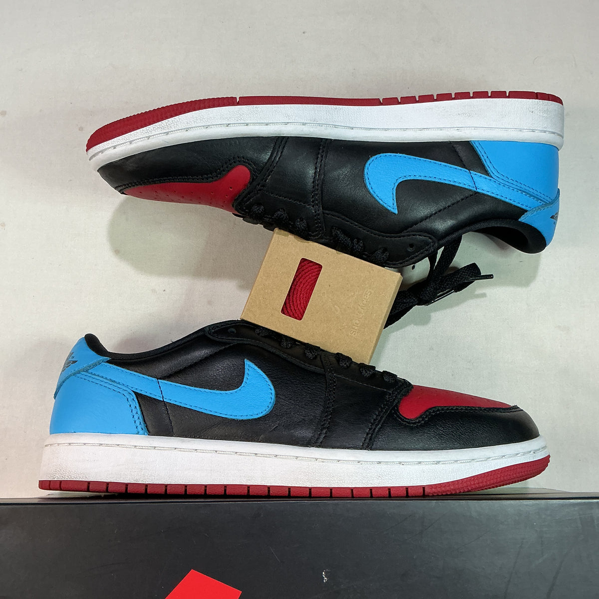 Jordan 1 Retro Low NC to Chi U8.5W