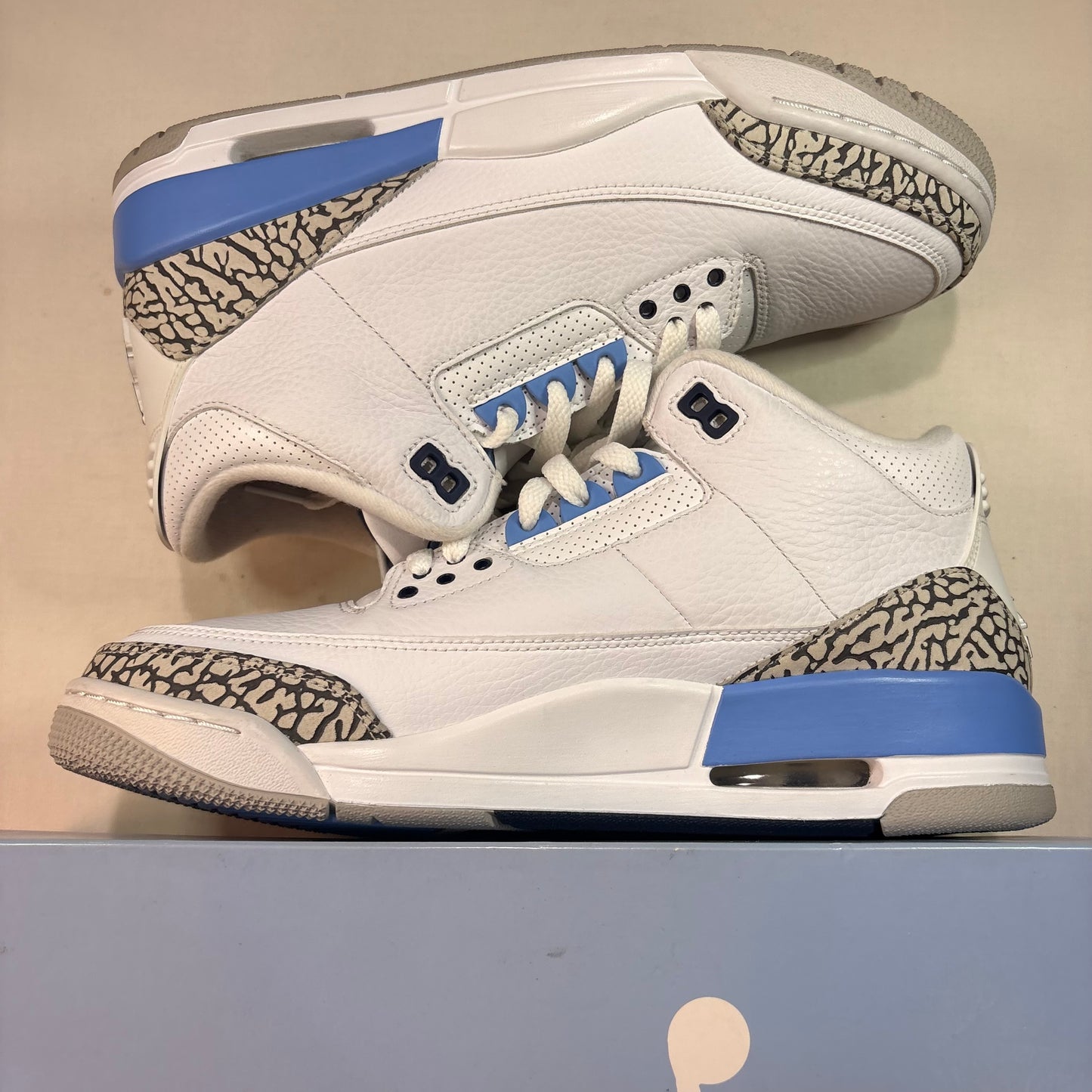 Jordan 3 Retro UNC (2020) U9.5