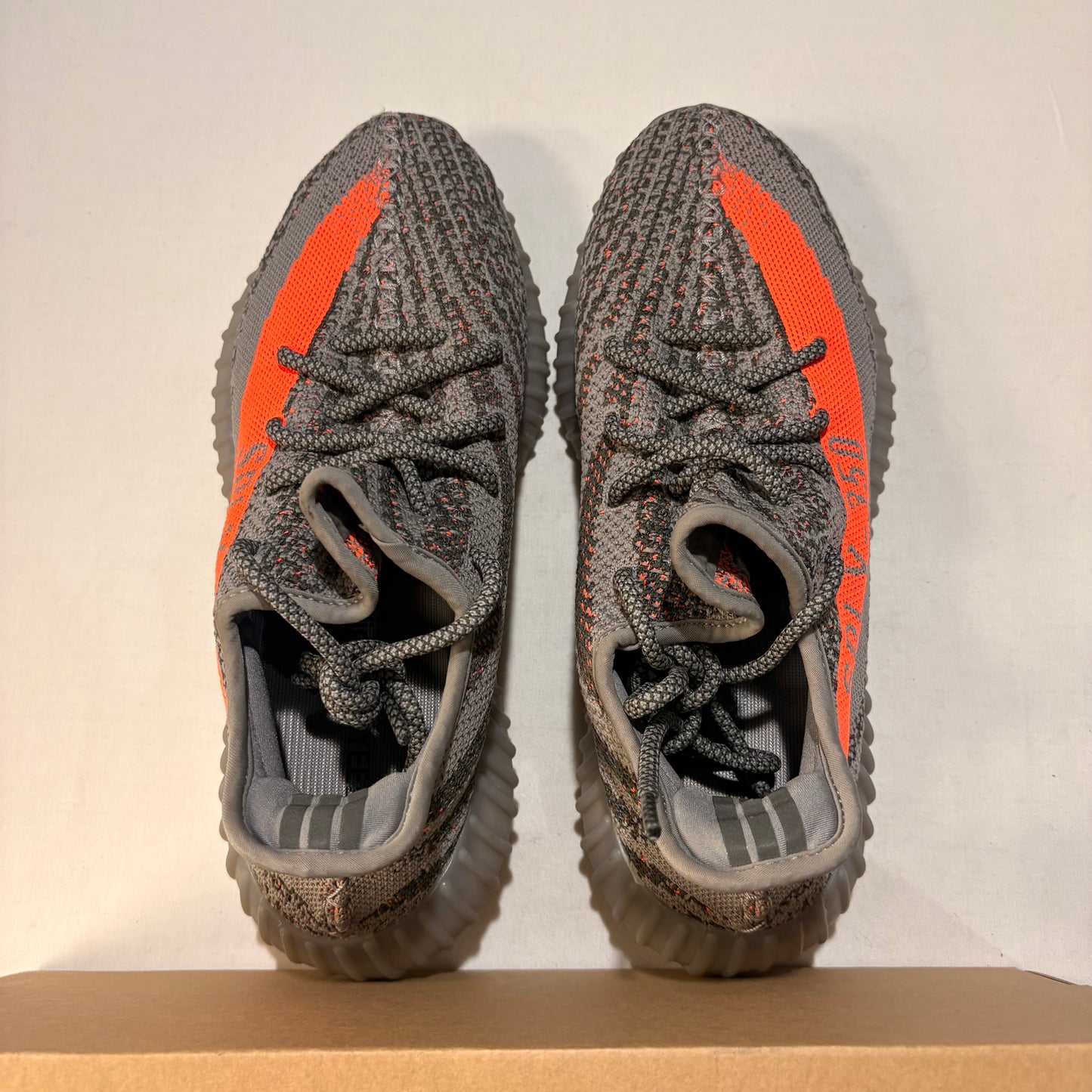 Adidas Yeezy 350 V2 Beluga U9