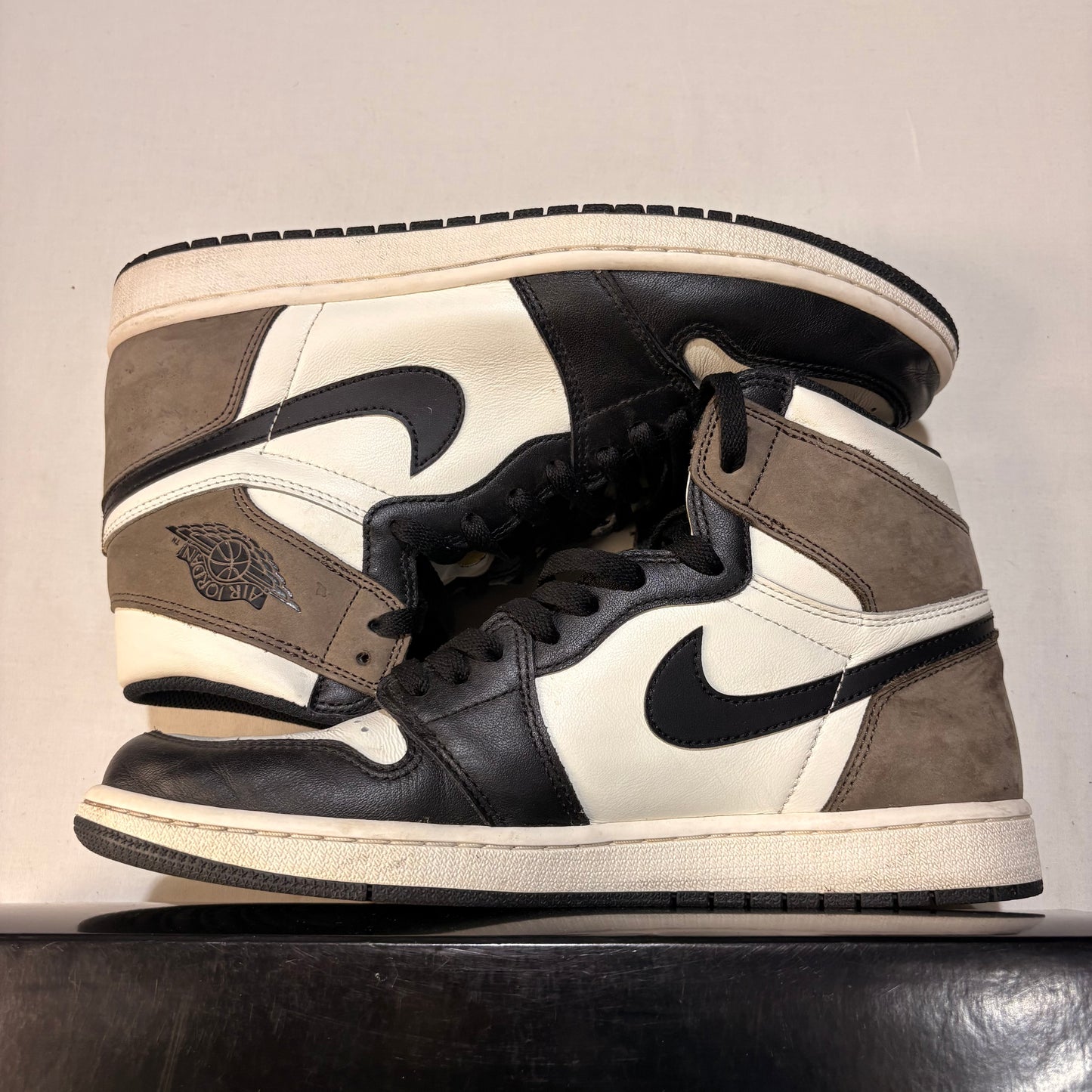 Jordan 1 Retro High Mocha U10.5
