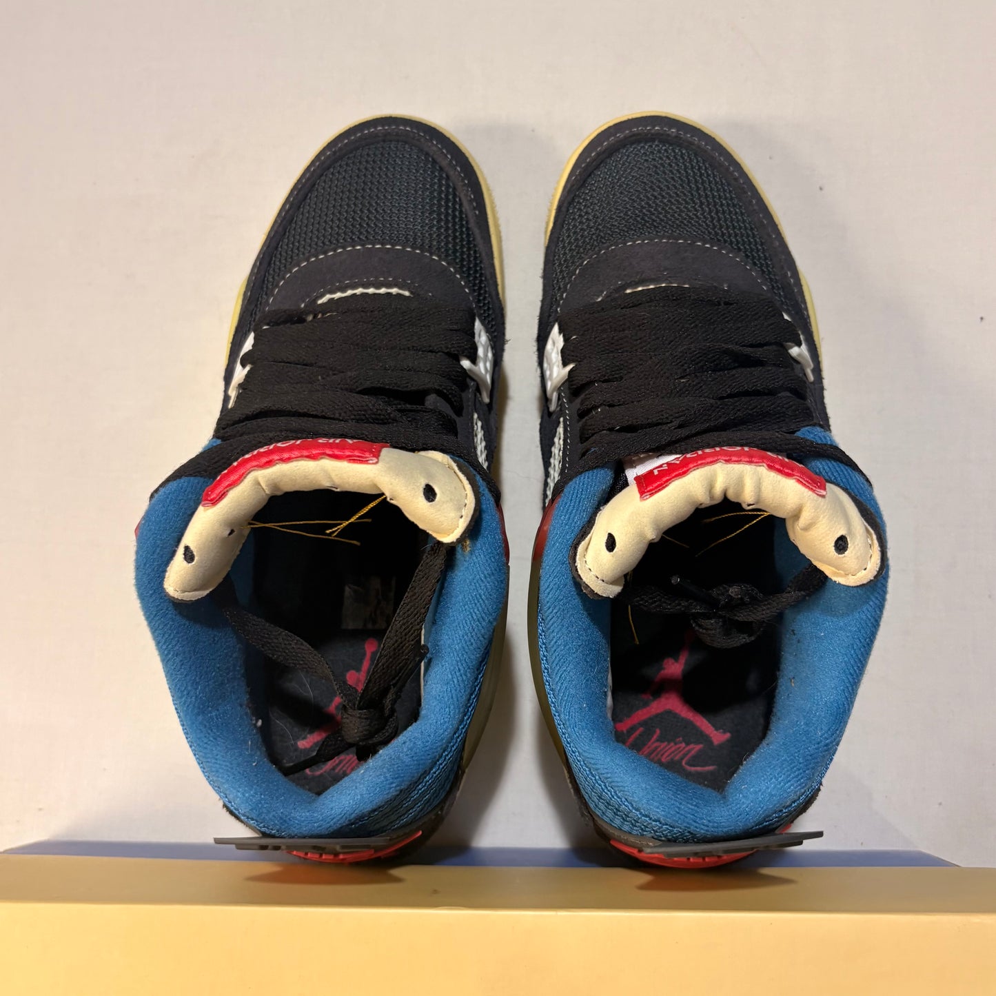 Jordan 4 Union Off Noir U5