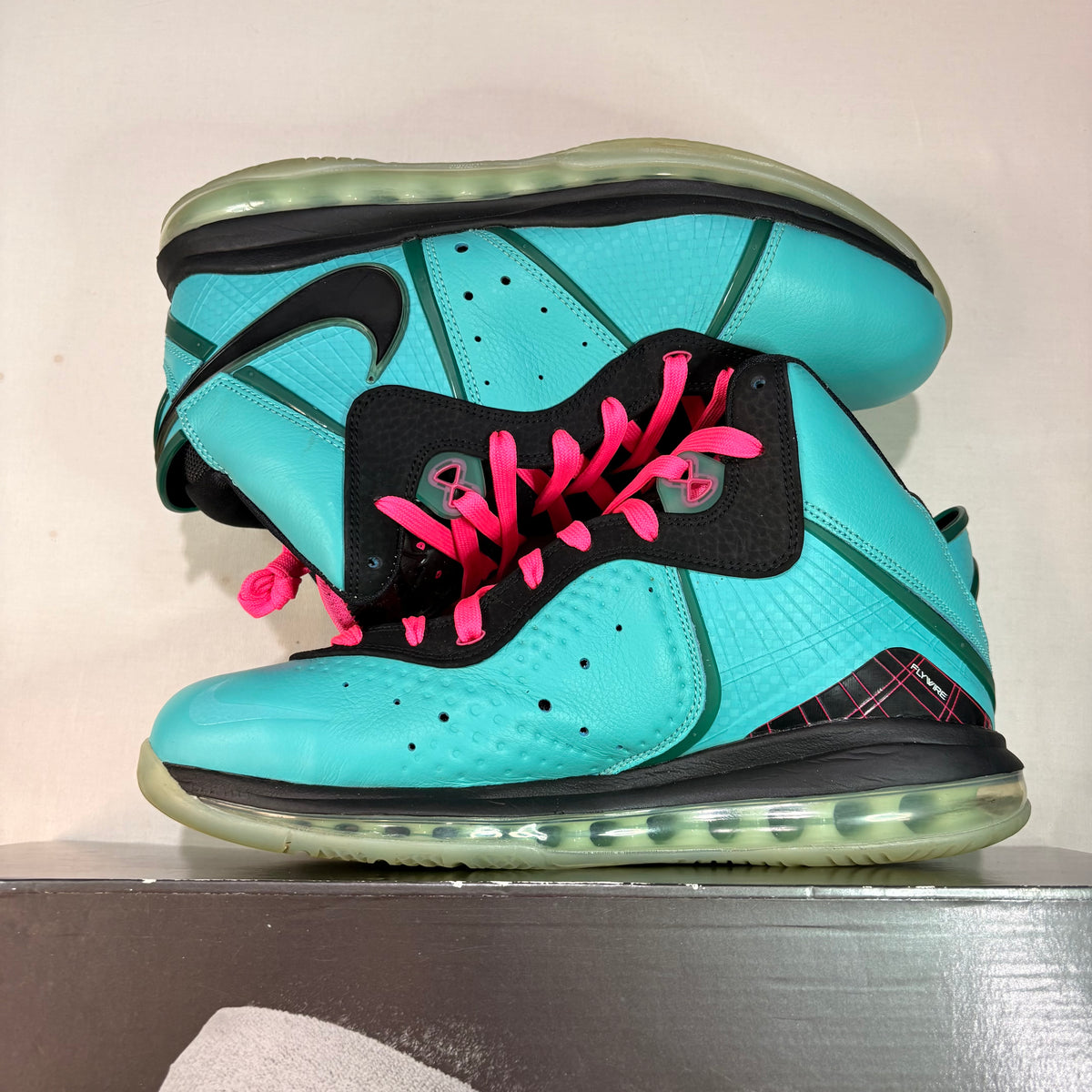 Nike Lebron 8 South Beach (2021) U10.5