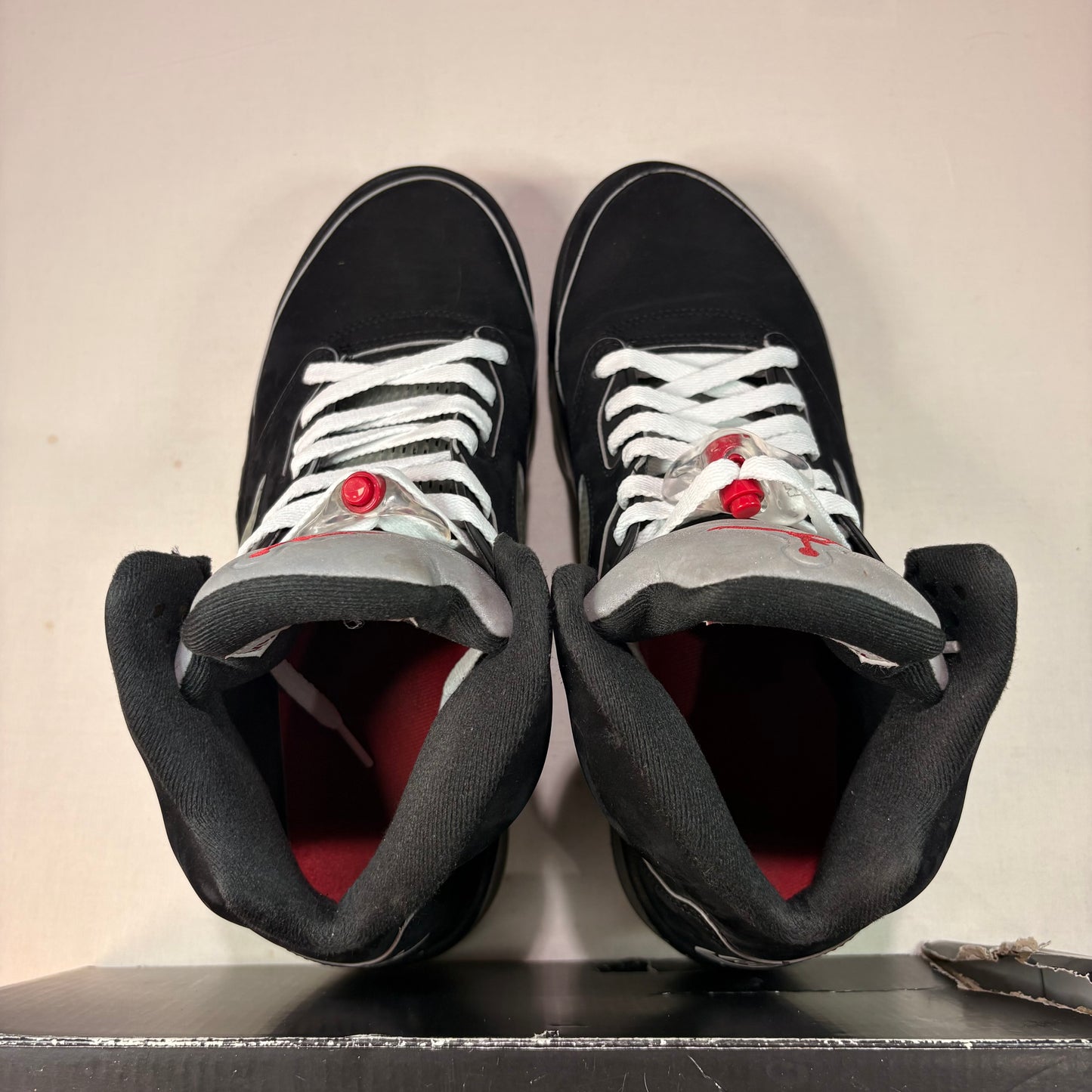 Jordan 5 Retro Black Metallic Reimagined U10