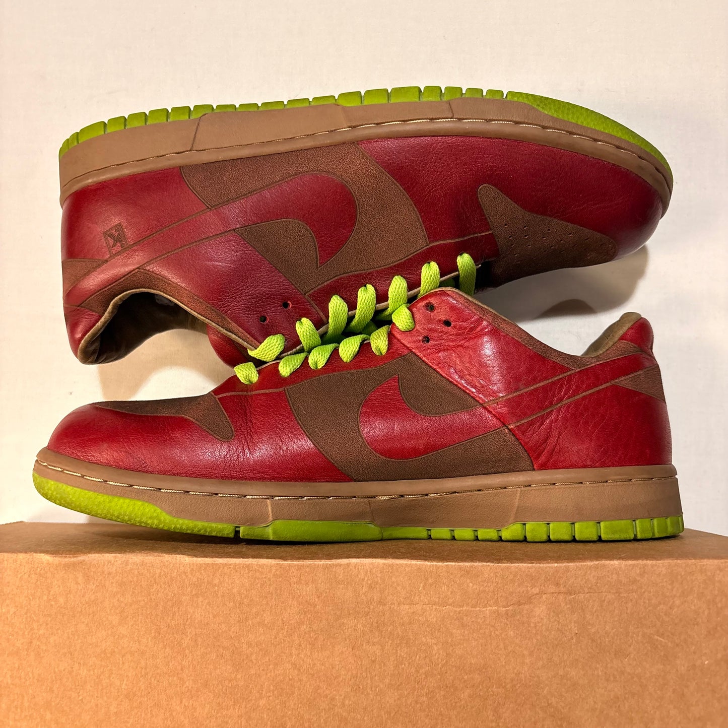 Nike Dunk Low Laser Red 1 Piece Innovation Kitchen (2005) U9