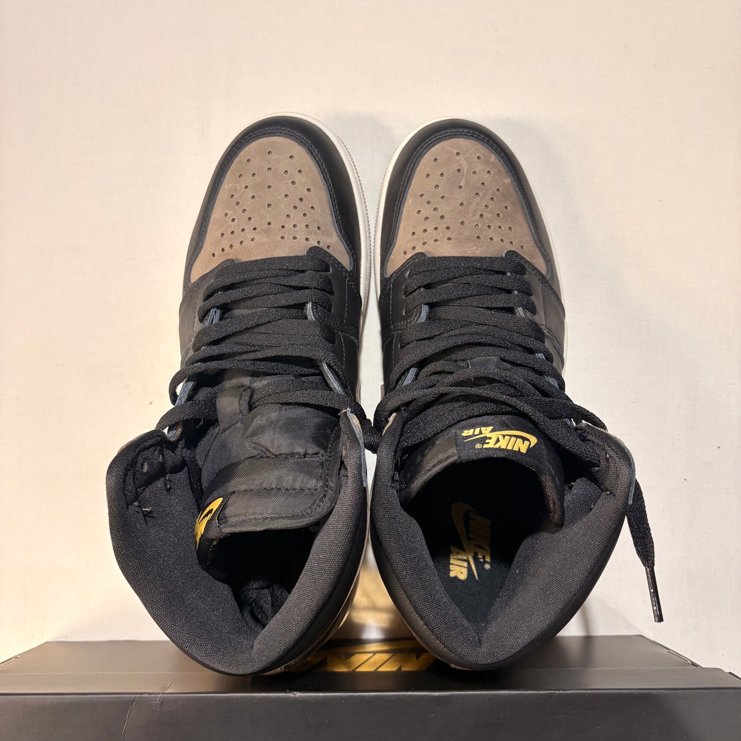 Jordan 1 Retro High Palomino U9.5