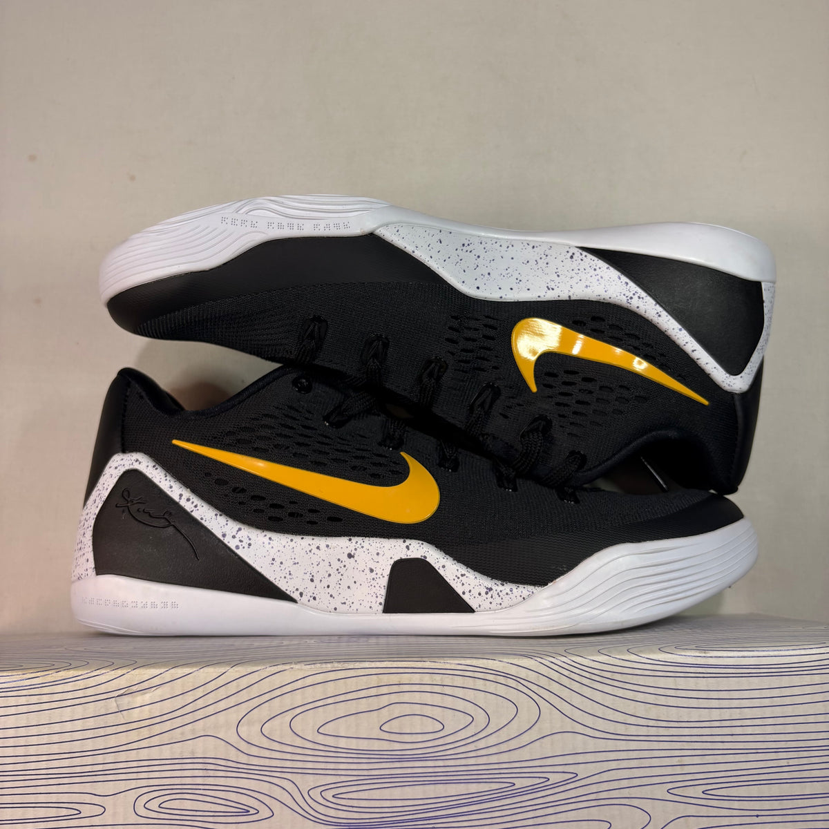 Nike Kobe 9 EM Low Protro TB Black University Gold U10.5