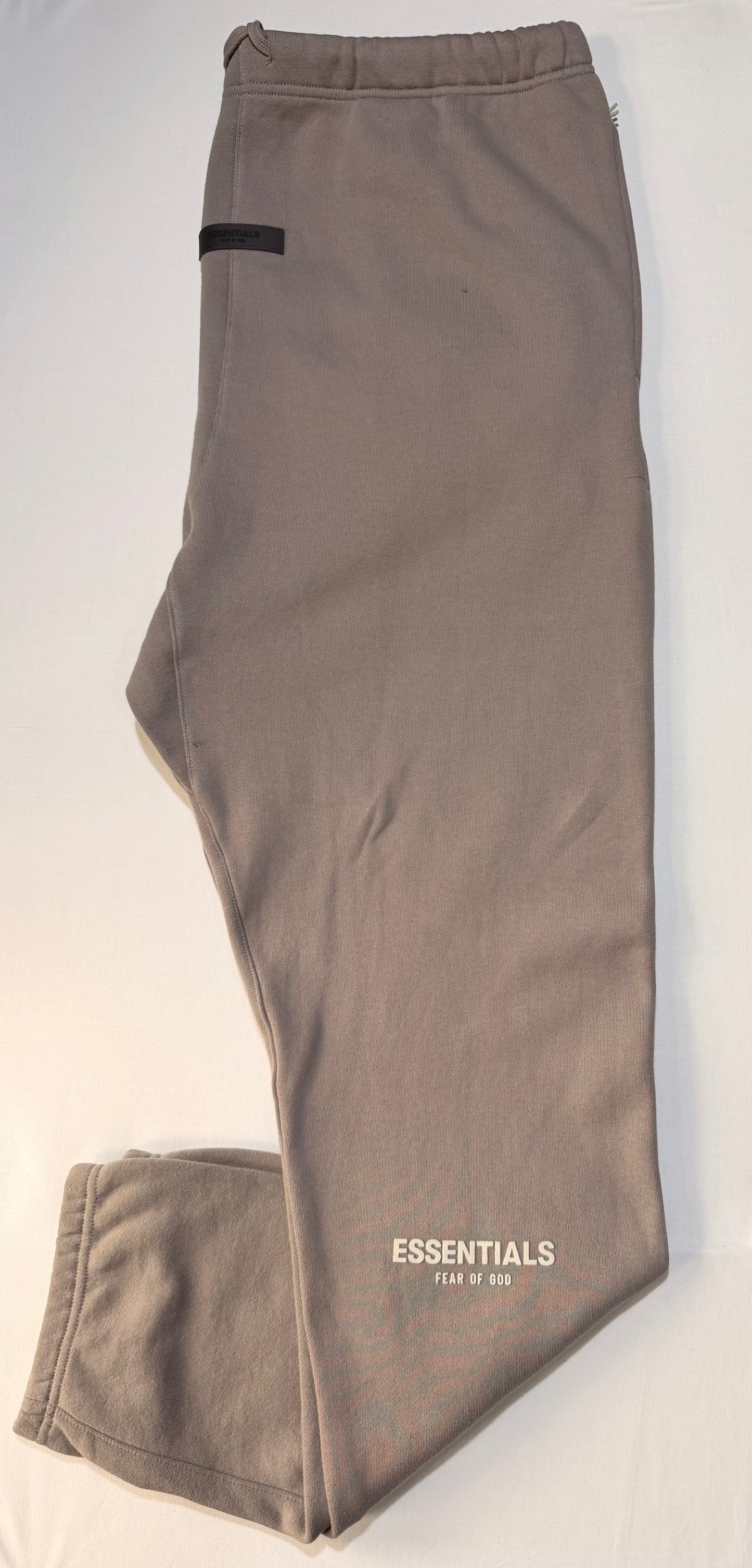 Fear of God Essential Sweatpant Desert Taupe