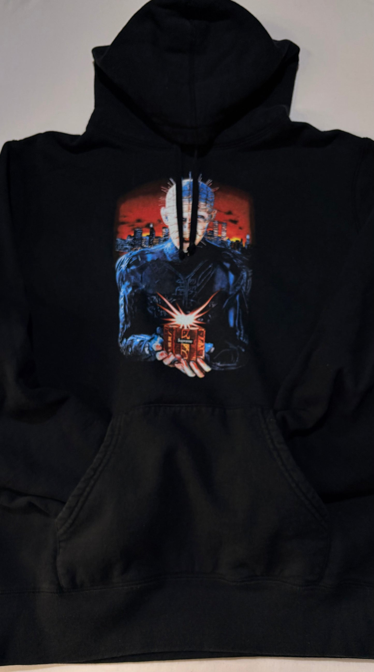 Supreme SS18 Hellraiser Hell On Earth Hoodie U
